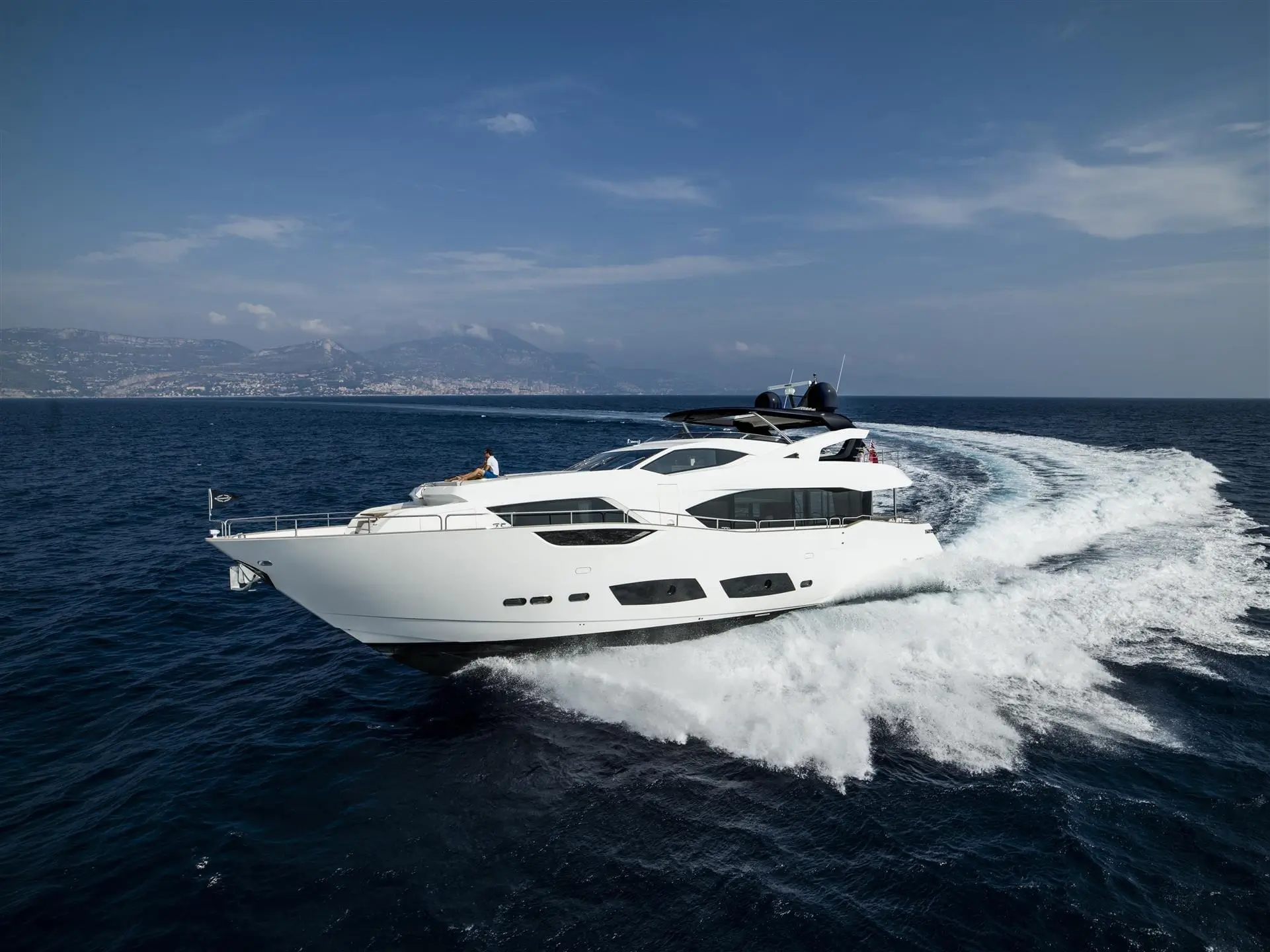 sunseeker 95 Yacht header