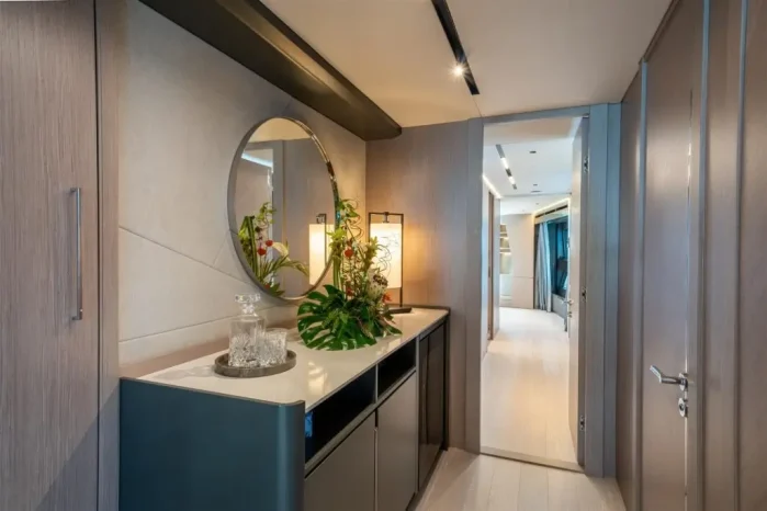 100 yachts gallery 16