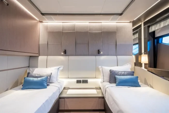 100 yachts gallery 26