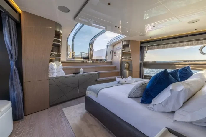 100 yachts gallery 9
