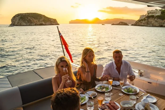 Sunseeker 65 Sport yacht