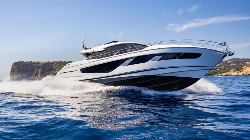 Sunseeker 65 Sport yacht