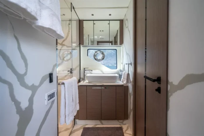 Sunseeker 75 Sportyacht