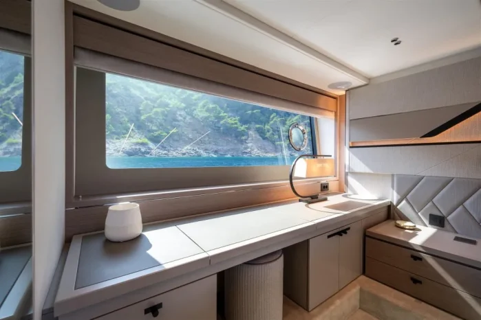 Sunseeker 75 Sportyacht