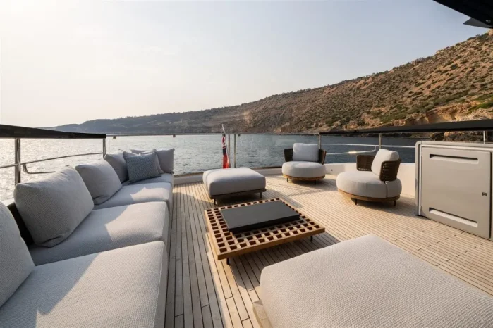 Sunseeker 82 Ocean Enclosed