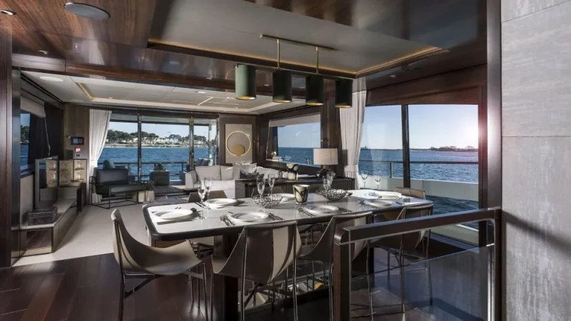 sunseeker 88 yacht