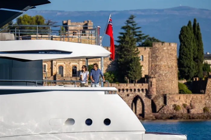 sunseeker 88 yacht