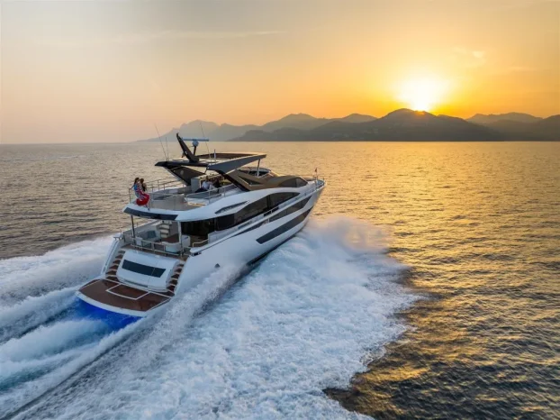 sunseeker 88 yacht