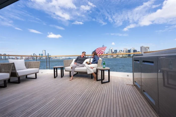Sunseeker 90 Ocean Enclosed
