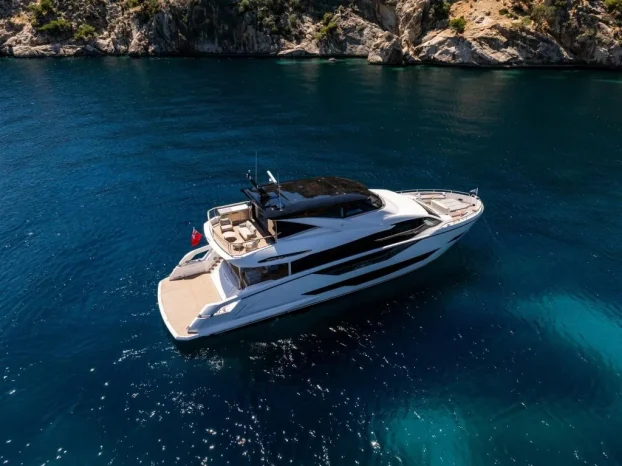 Sunseeker 90 Ocean Enclosed