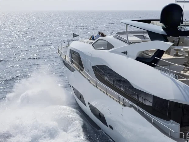 Sunseeker 95 Yacht