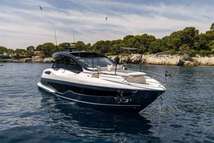 Sunseeker Predator 55