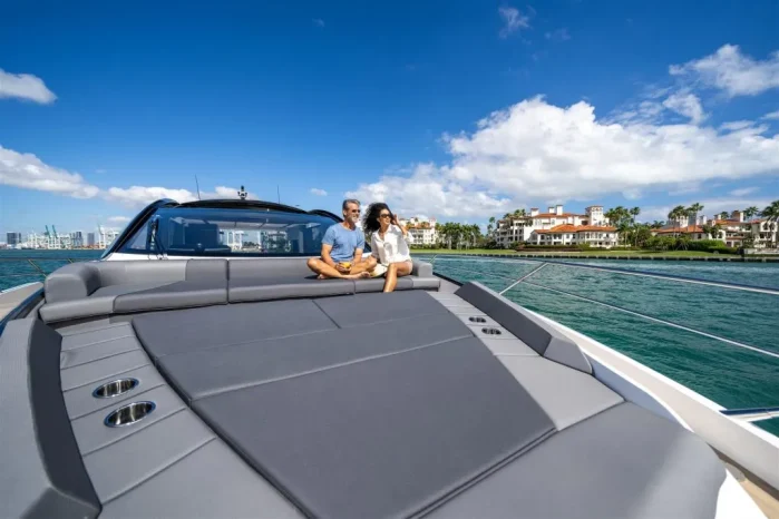 Sunseeker Predator 65