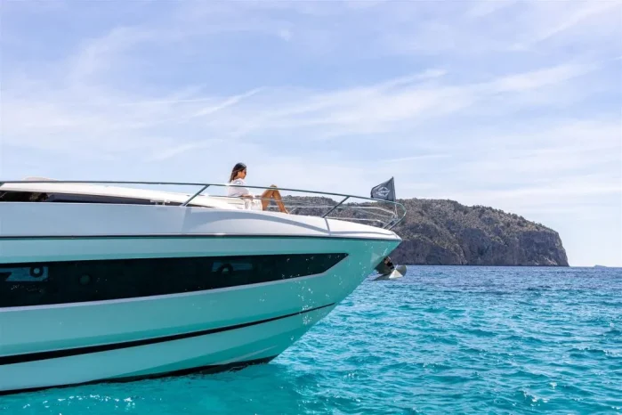 Sunseeker Superhawk 55