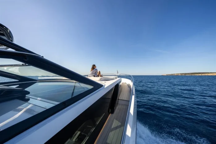 Sunseeker Superhawk 55
