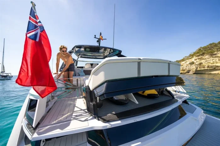 Sunseeker Superhawk 55